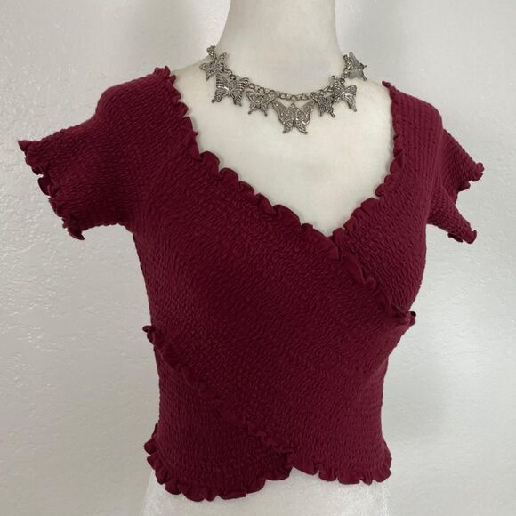 Early 2000s Burgundy Red Cropped Scrunched Criss Cross Crop Top Hollister Size S - Picture 2 of 8